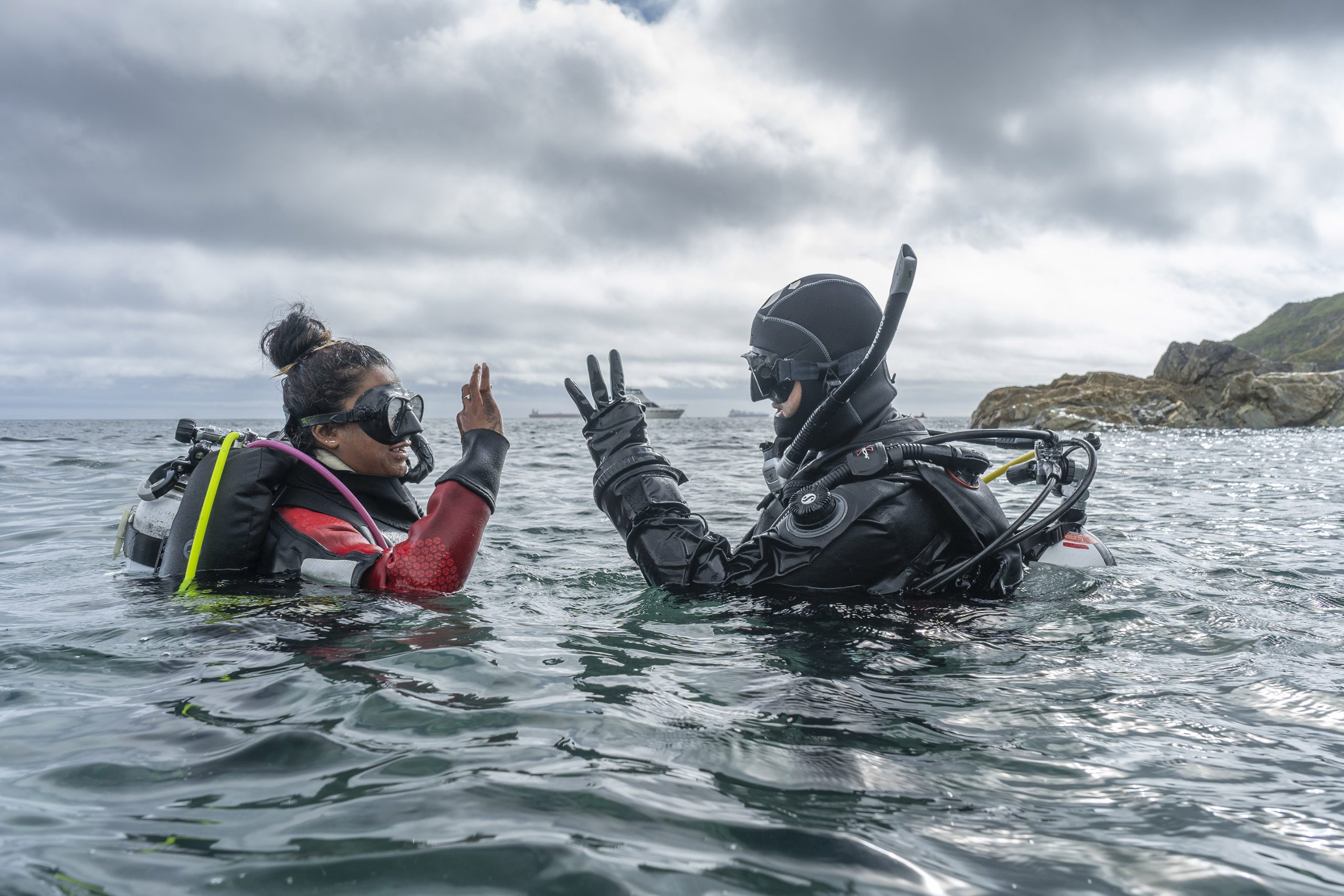 Boat Diving and Seasickness